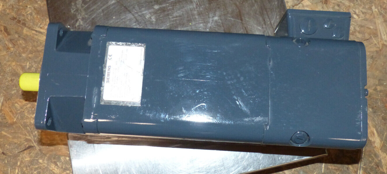  Siemens Permanent-Magnet-Motor 1HU3076-0AF01-Z used s.Bilder