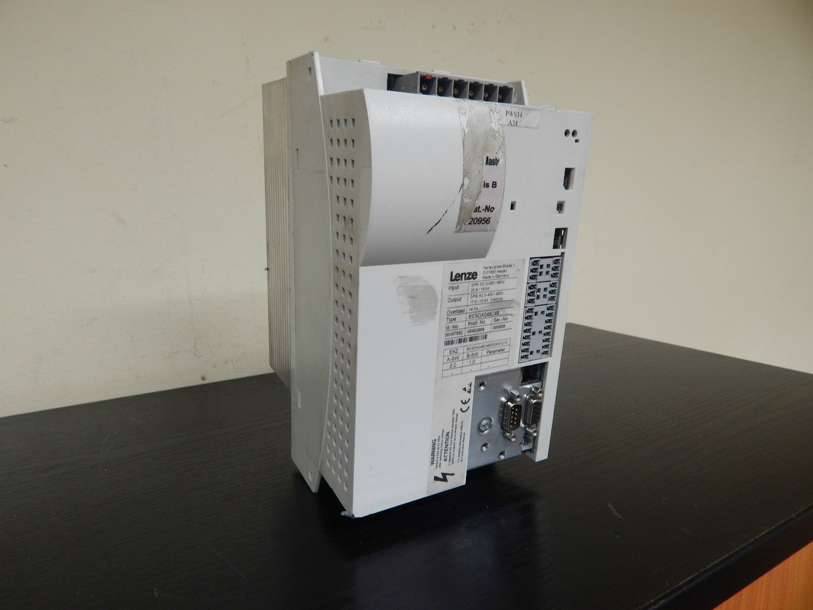 LENZE ECSDA048C4B Servo Drive used