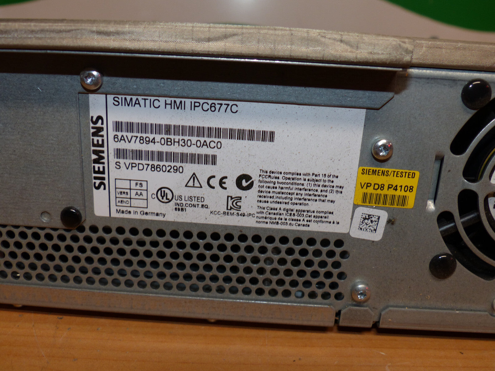 siemens hmi ipc677c 6av7894-0bh30-0ac0   6av78940bh300ac0 used s.Bilder