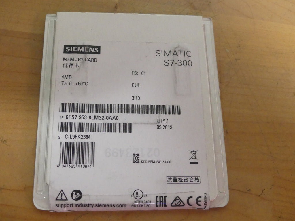 SIEMENS 6ES7953-8LM32-0AA0