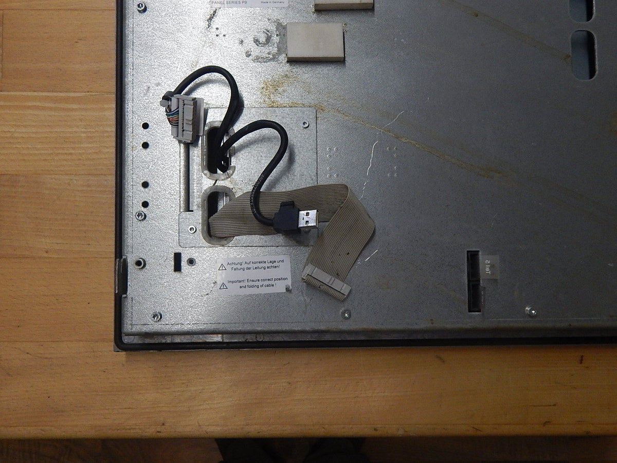 SIEMENS A5E00747065 PANEL 15 K 677/877 ROHS  Used