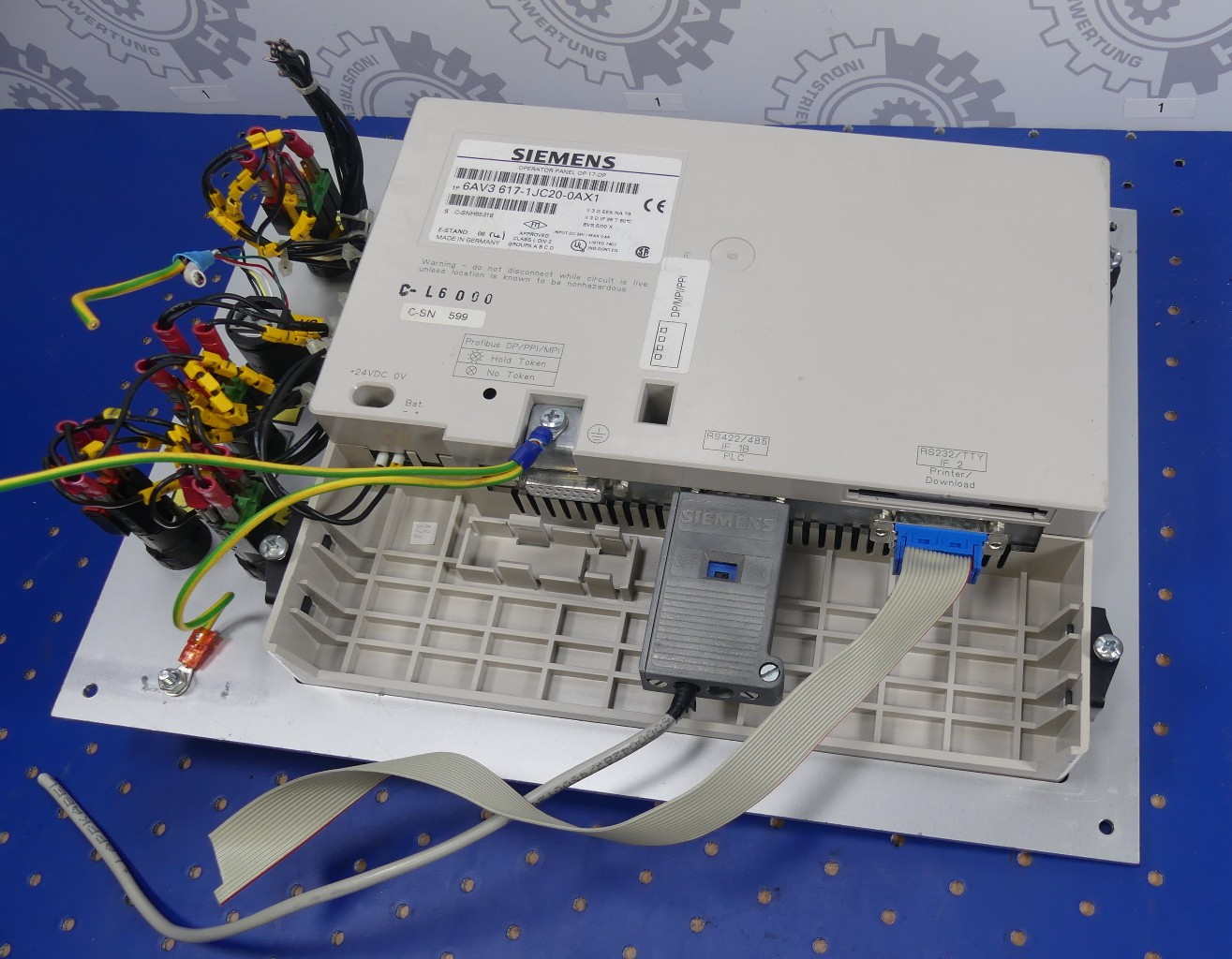 Siemens Simatic OP17  6AV 3617-JC20-0AX1