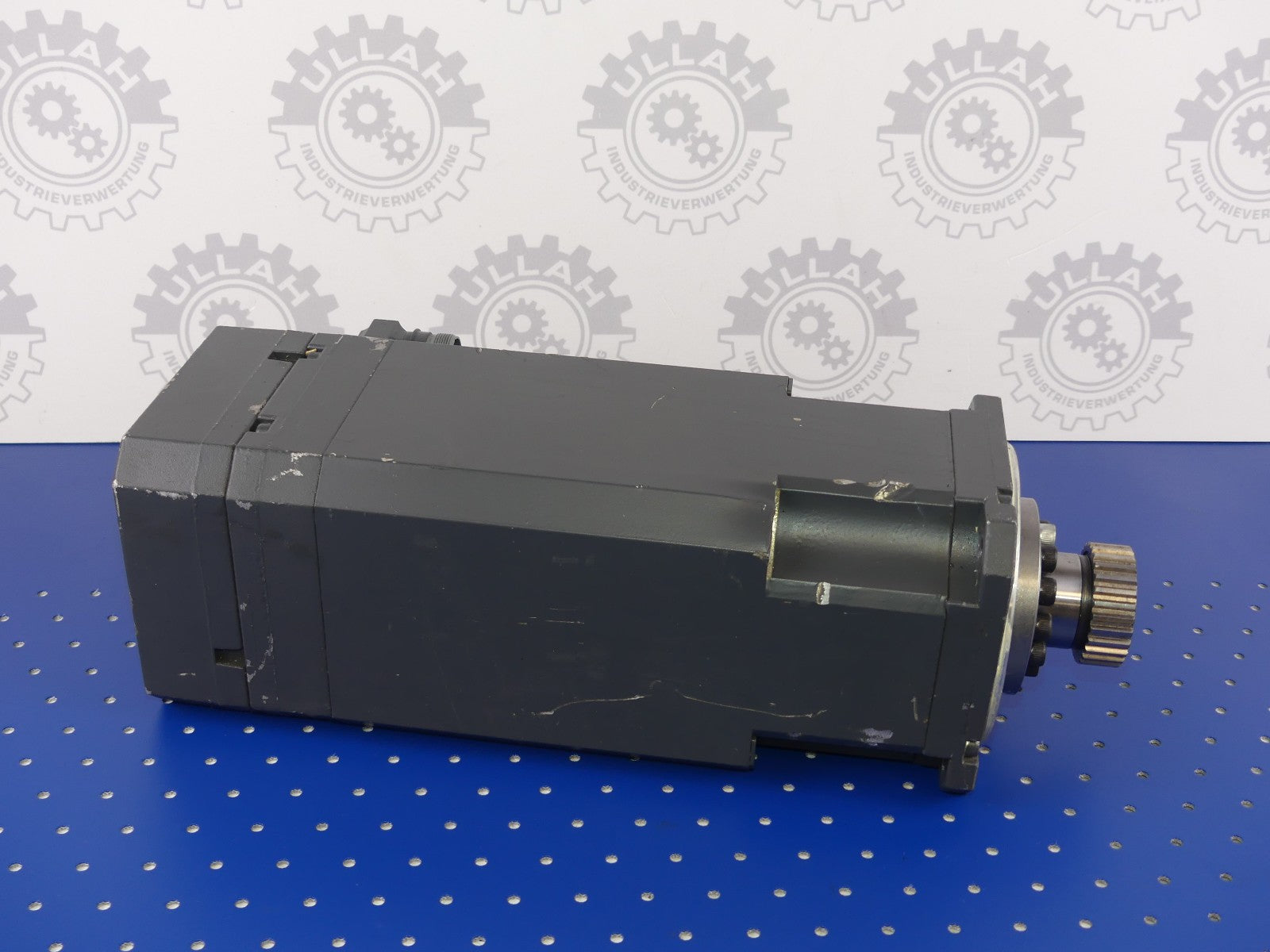 SIEMENS 1FT6064-6AK71-4AK0-Z