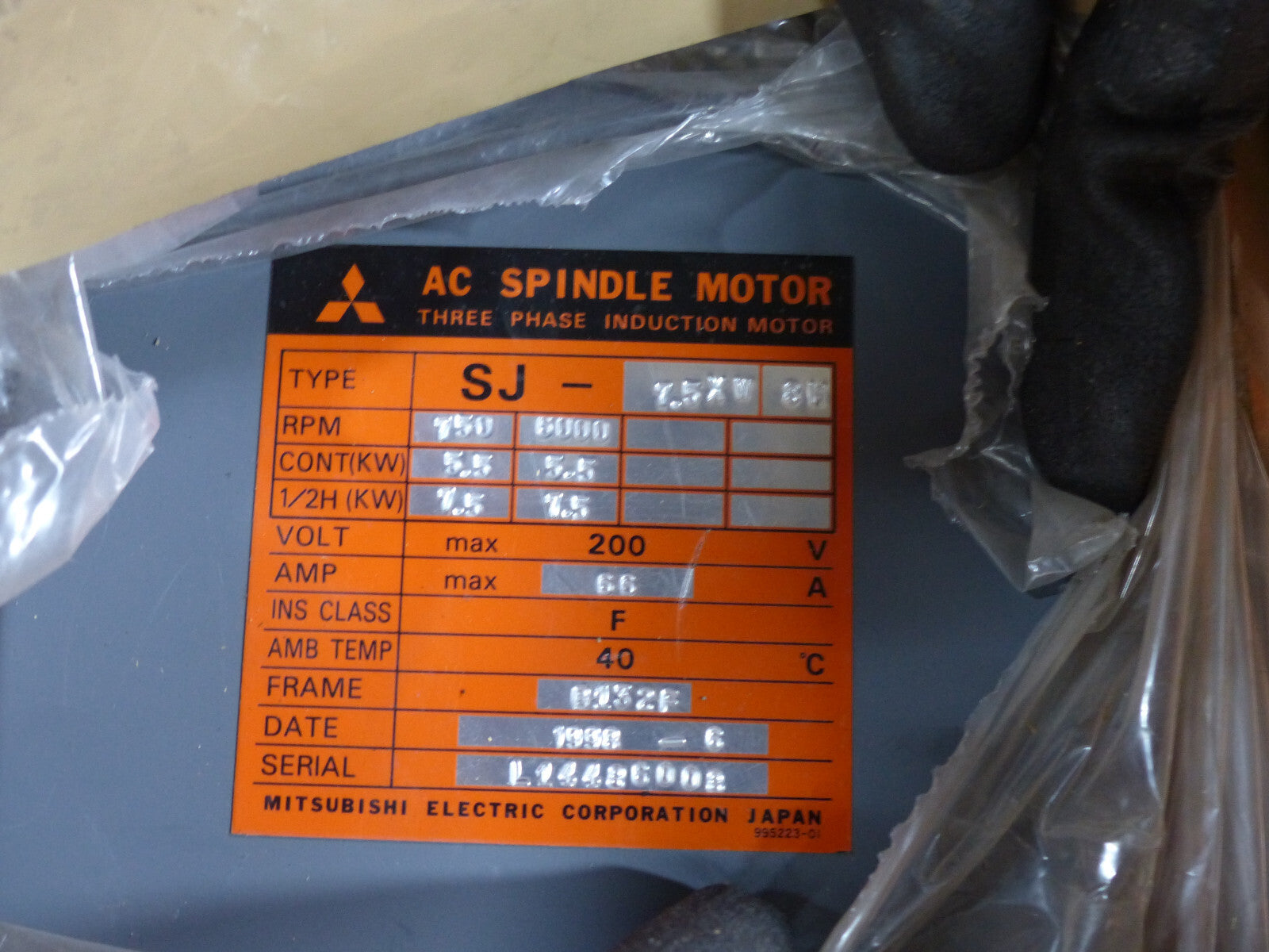 mitsubishi spindle motor sj-7.5 xw 8m