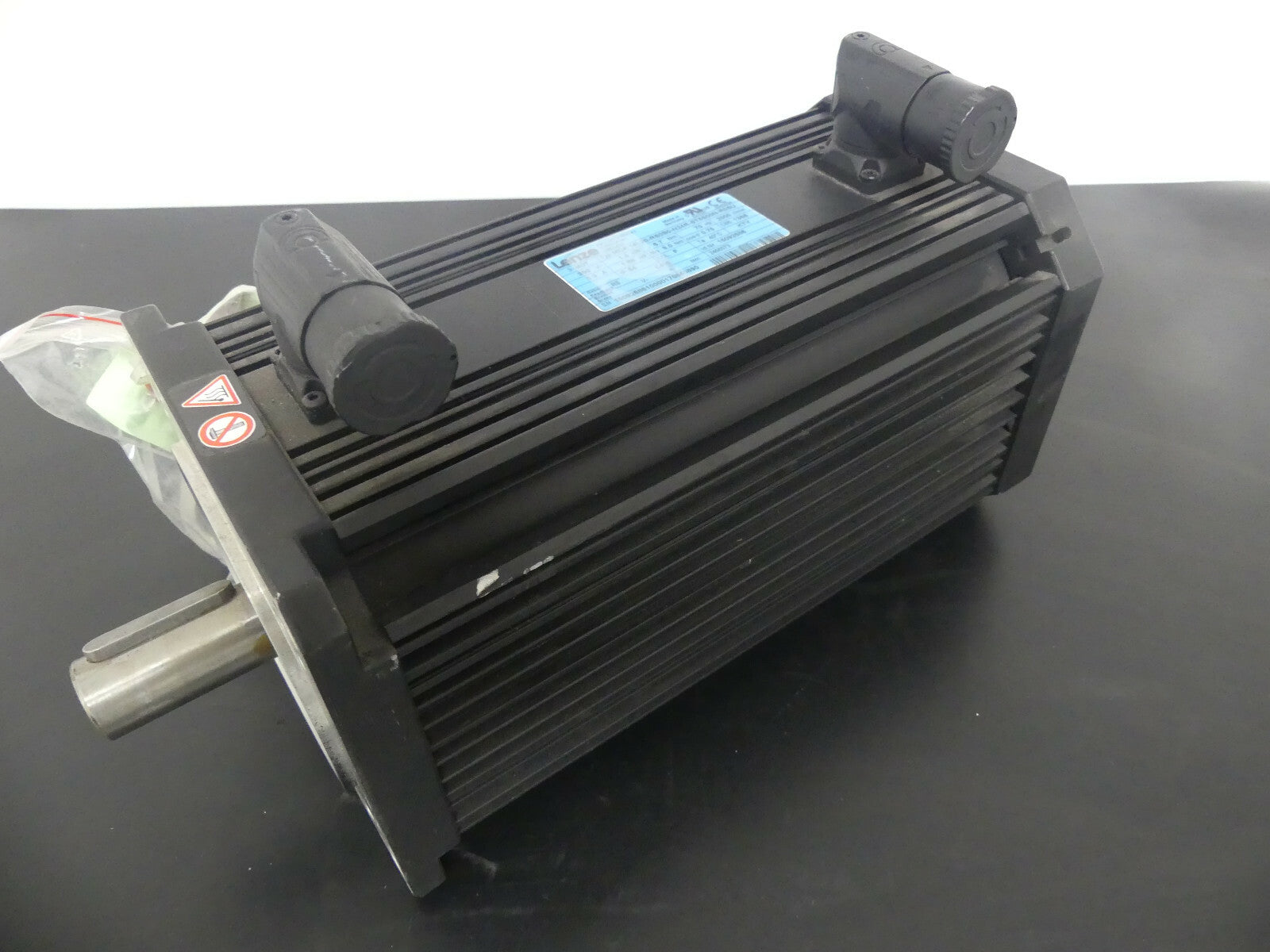 Lenze MCA 14L20-RS0B0-N24R-ST5S00N-R0SU