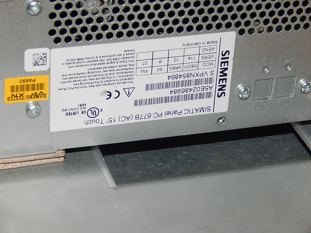 Siemens Simatic Panel PC 677B (AC) 15 Touch A5E02486984 Bildschirm gebrochen