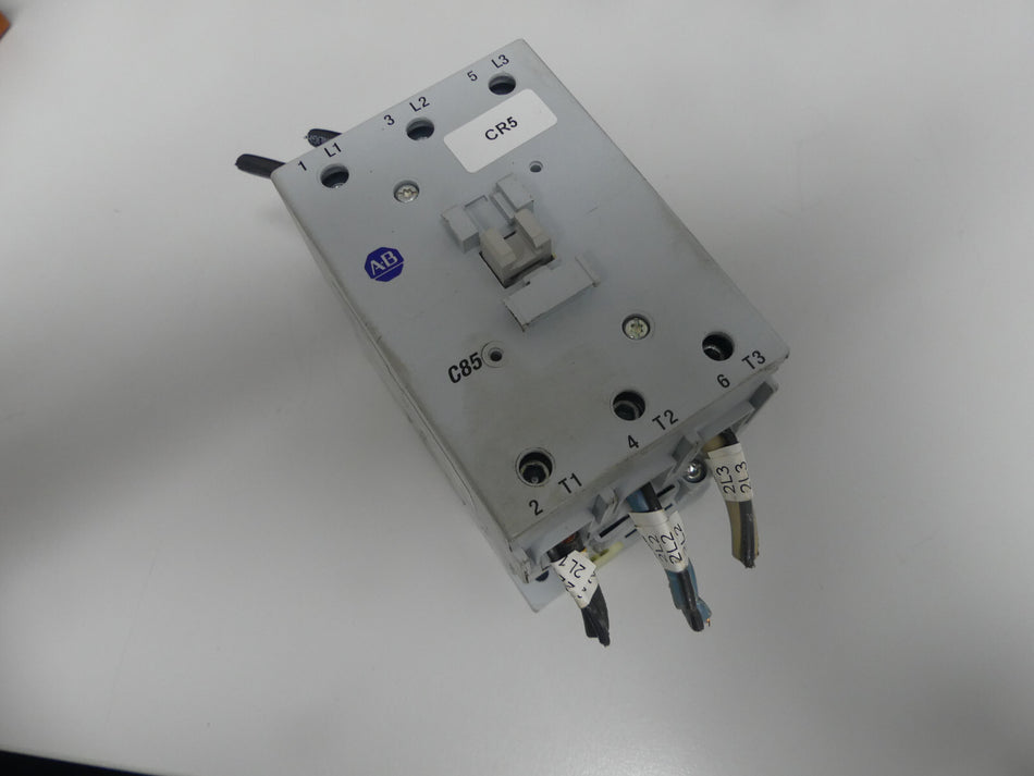 Allen Bradley 100-C85*00