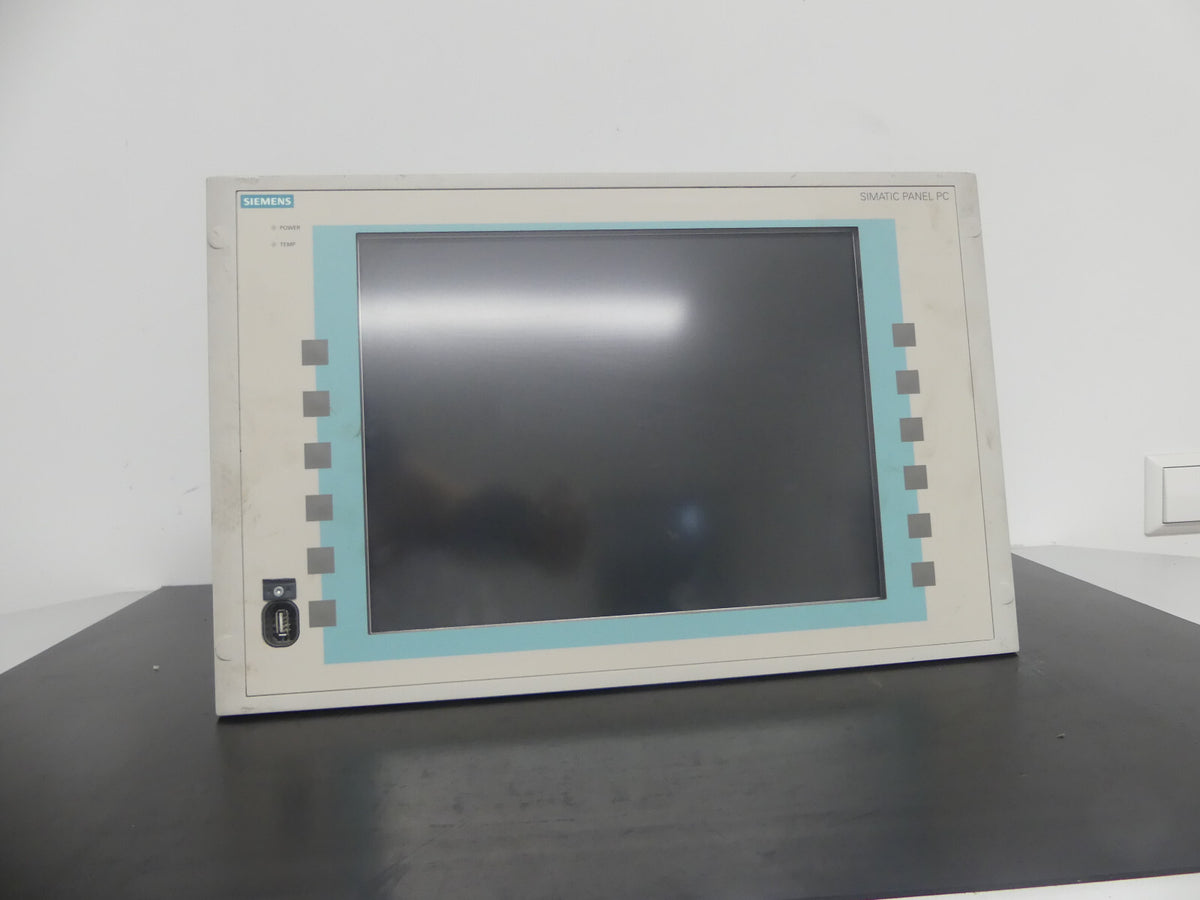Siemens SIMATIC Panel PC 677B (AC) 15´´ Touch / A5E02486984 Panel A5E00899052