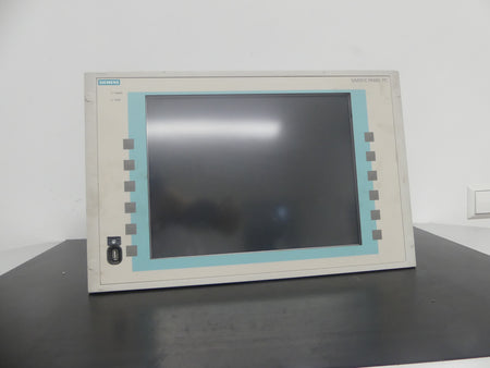 Siemens SIMATIC Panel PC 677B (AC) 15´´ Touch / A5E02486984 Panel A5E00899052