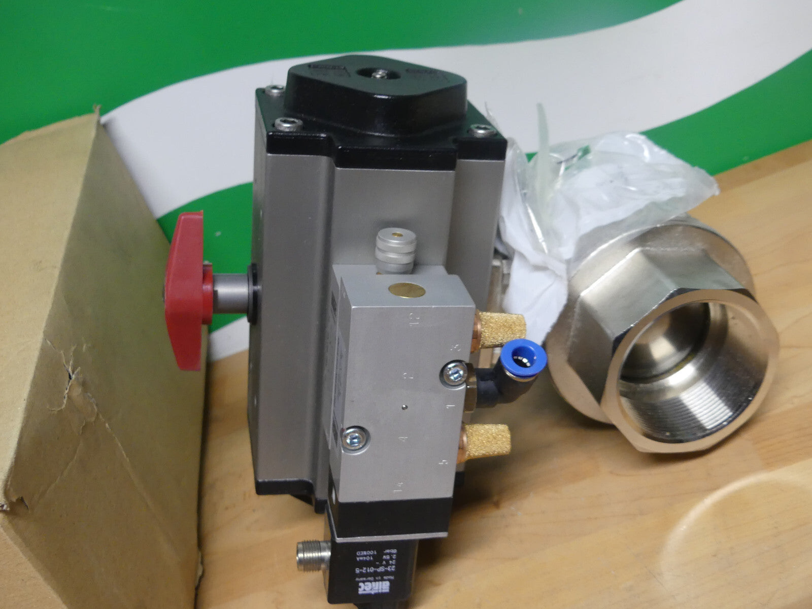 BEE  DAD63.1-SW14-F05/F07-D / AKP964-2"-DAD63-QUER-MV-M12 Kugelhahn pneumatisch