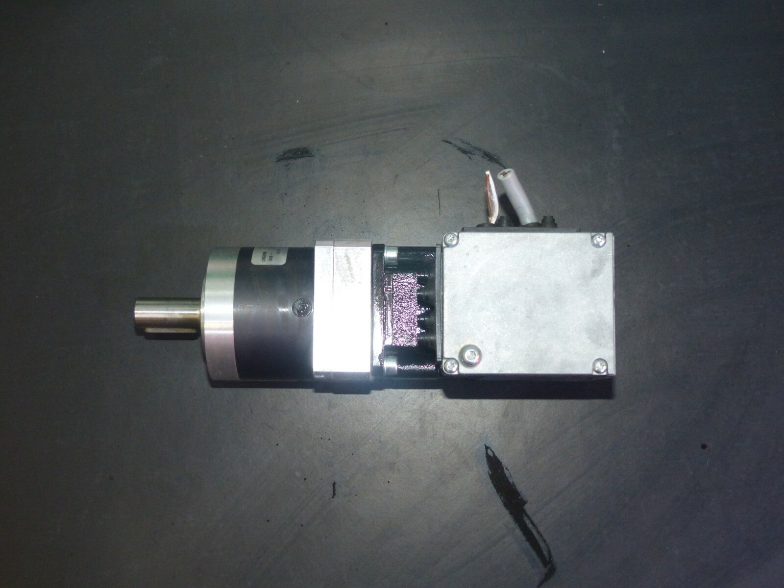 Berger Lahr IFS61/2DP0ISDS/---B54/2-008KPP54 + Neugart PLE60  i=8