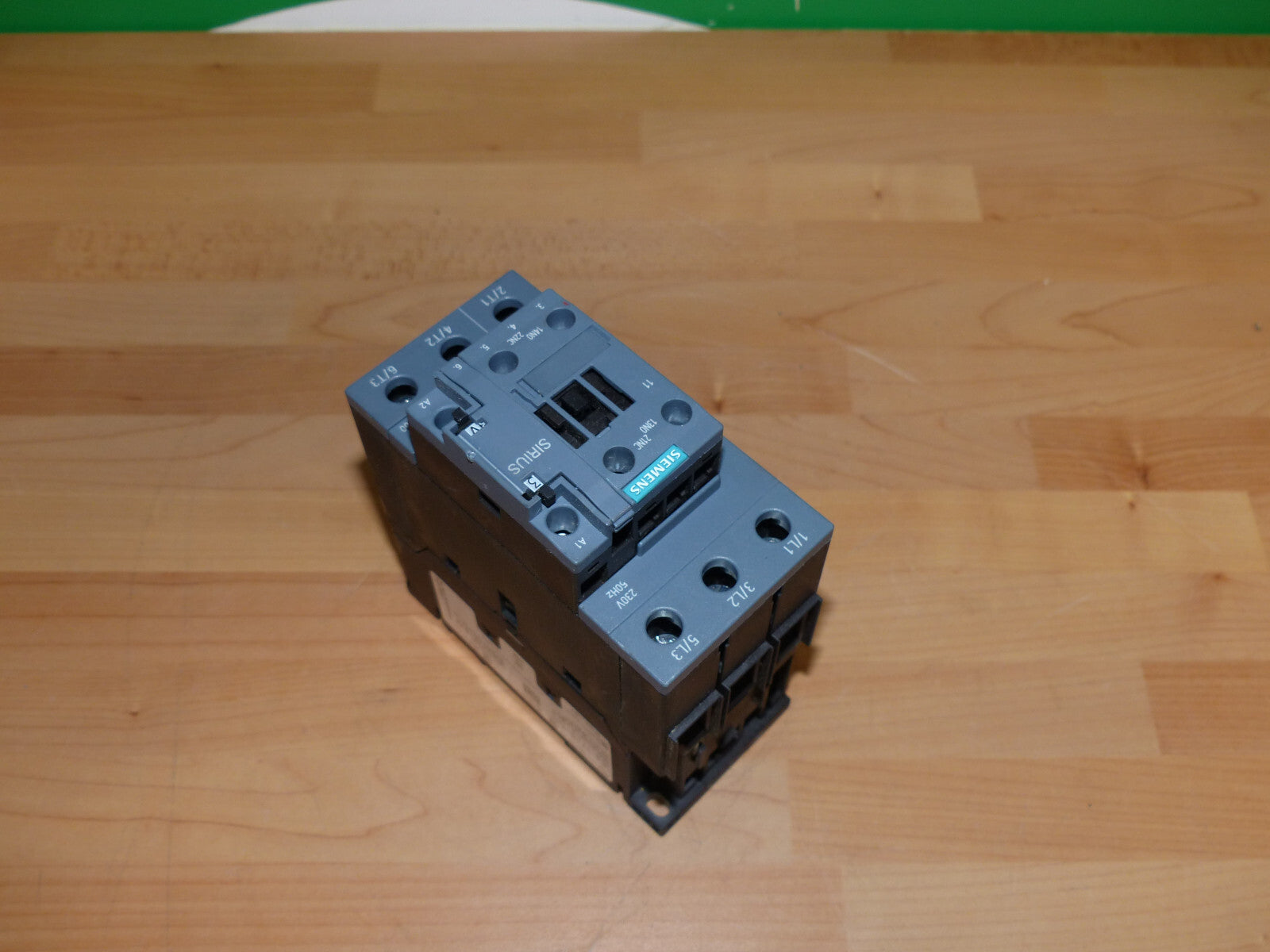 Siemens 3RT2036-1AP00 Schütz used