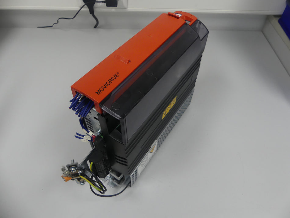 SEW Eurodrive Frequenzumrichter MDX61B0005-5A3-4-0T/DFP21B