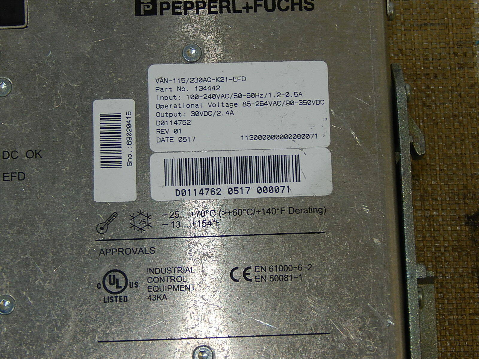 Pepperl+Fuchs VAN-115/230AC-K21-EFD / 134442 Power Supply