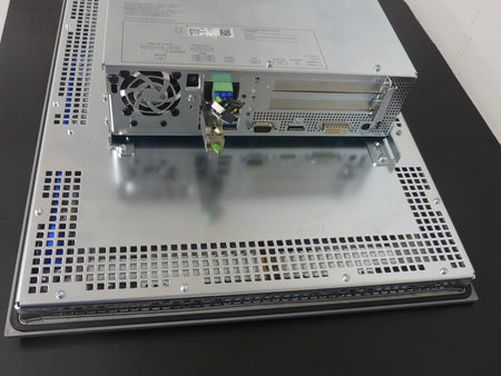SIEMENS 6AV7260-2GM41-0BX6 SIMATIC IPC677D Panel PC A5E37896108