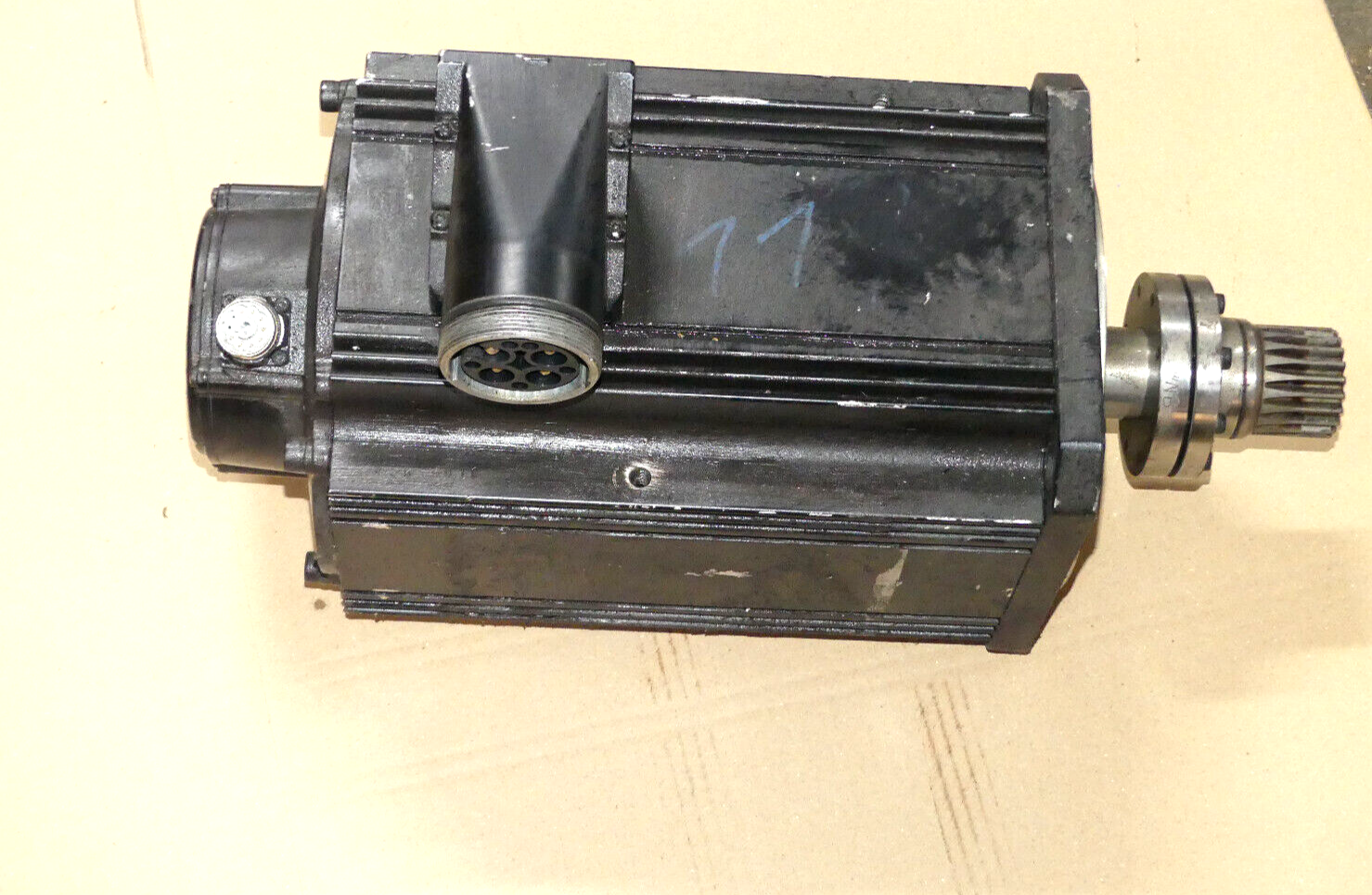 REXROTH MSK101C-0300-NN-M1-LG2-NNNN