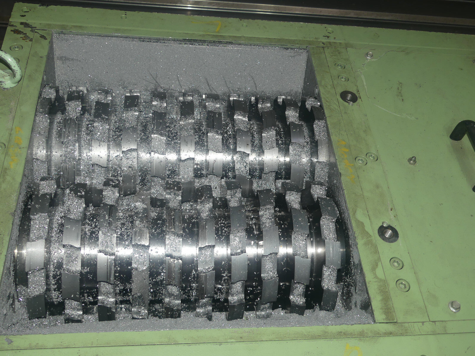 Knoll ZVD 400/J-G10 Zwei Wellen   Rotormesser  Spänebrecher Baujahr 2009