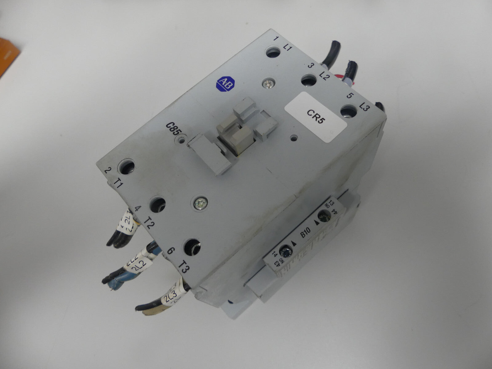 Allen Bradley 100-C85*00