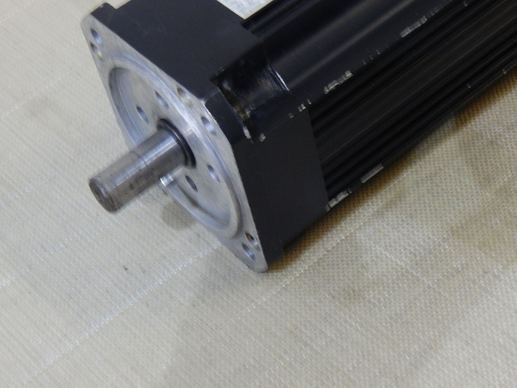 ABB Servomotor SDM251-005N6-110/30-6100 /3ADM509116R6100 Used