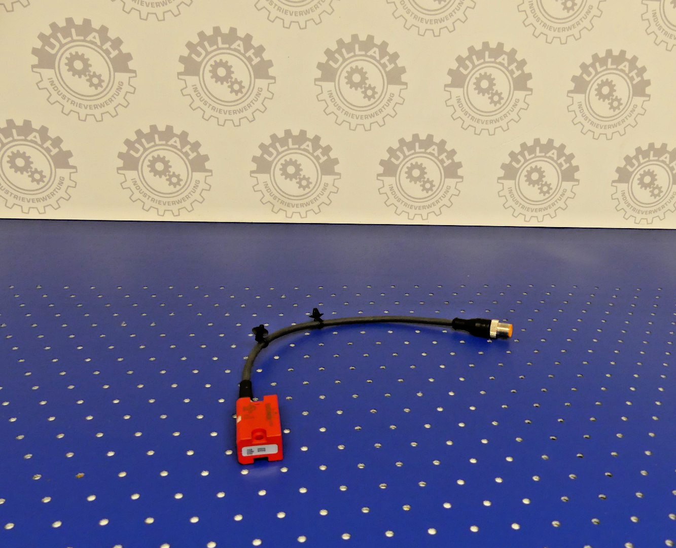 EUCHNER CES-I-AP-M-C04-USB-117324