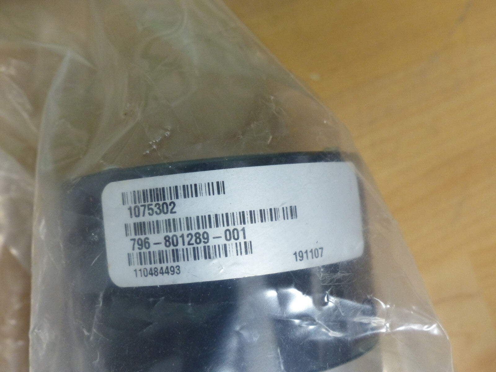 MKS 796-801289-001