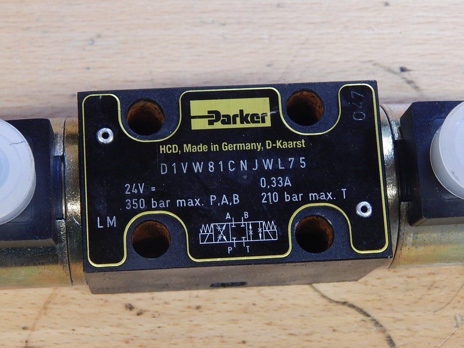 Parker D1VW81CNJW75 Wegeventil direktgesteuert Neuwertig 350 bar