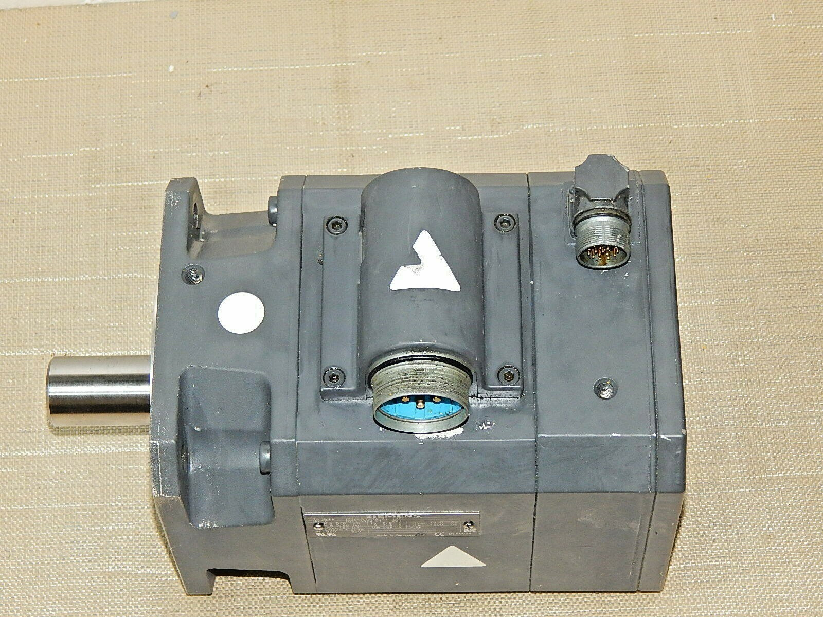 Siemens  3~  Motor  1FT6081-8AH71-1AK0  Used