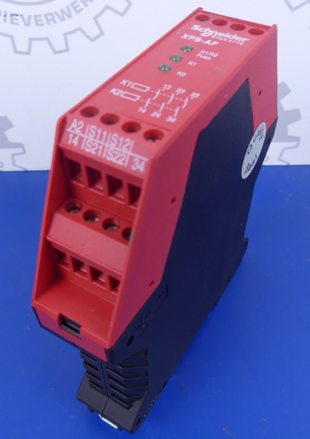 Schneider XPSAF5130 Safety Relay