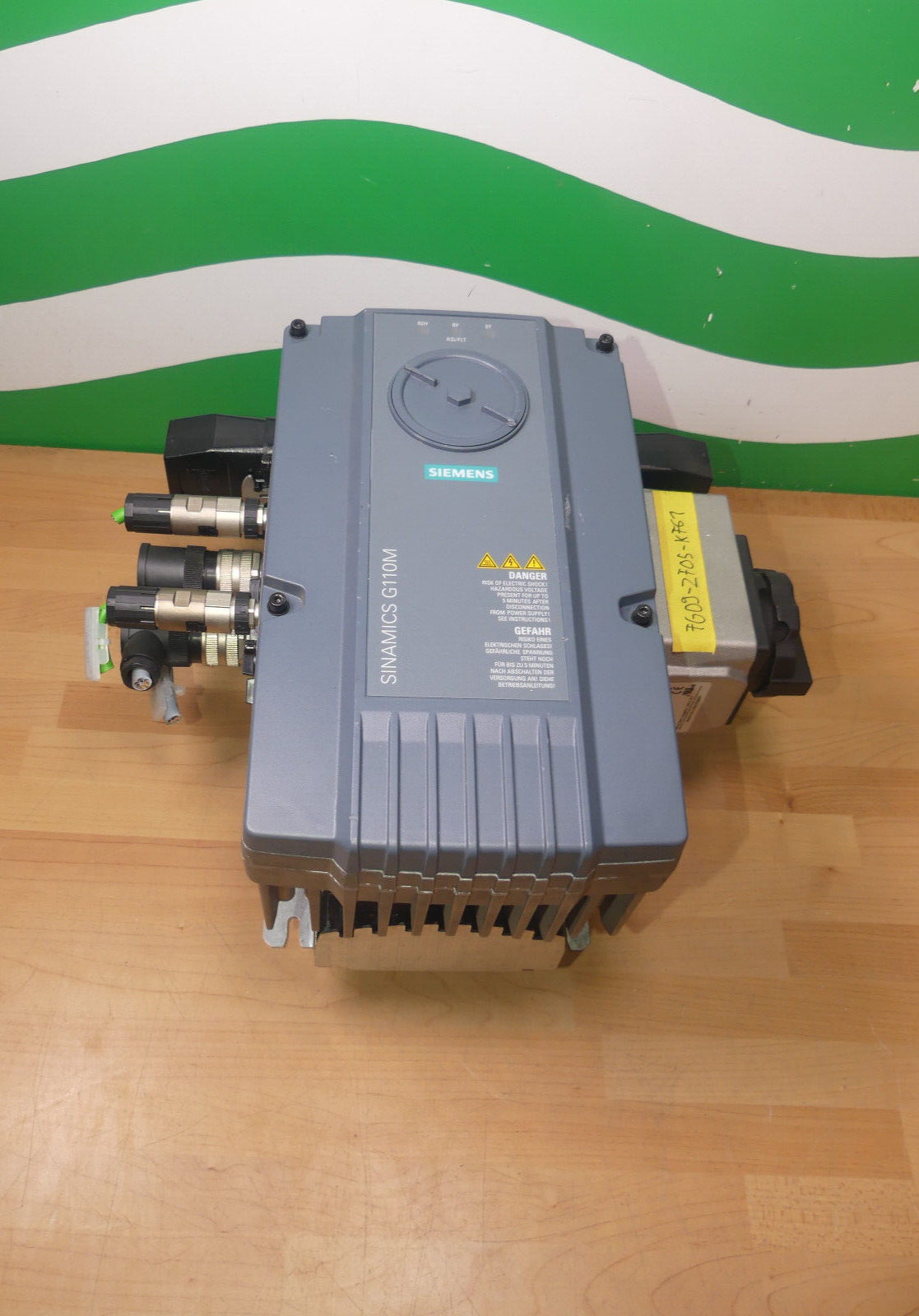 SIEMENS G110M 6SL3517-1BE14-3AM0+ MLFB.6SL3544-0TB02-1FA0