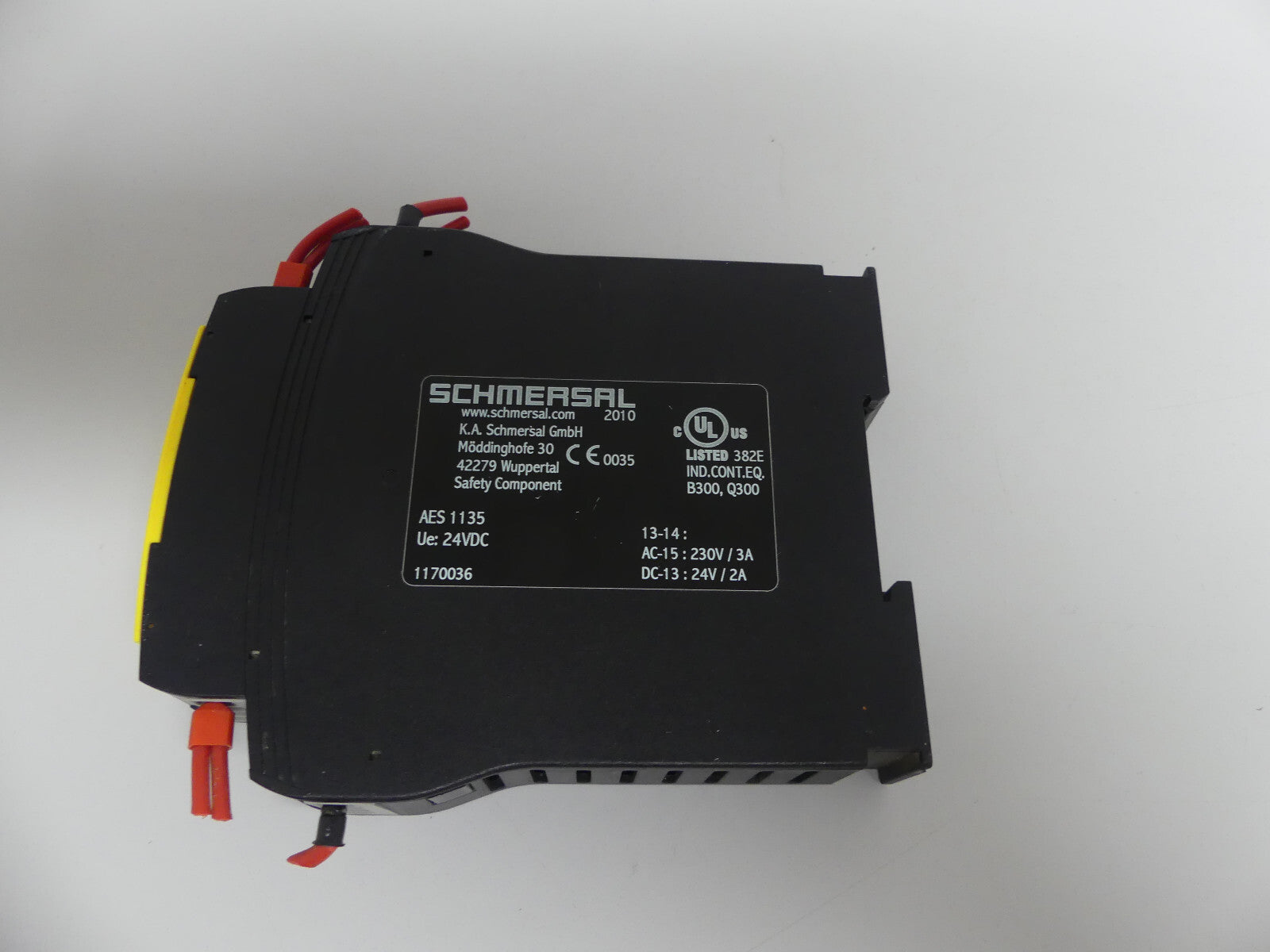 Schmersal Sicherheitsrelais AES 1135