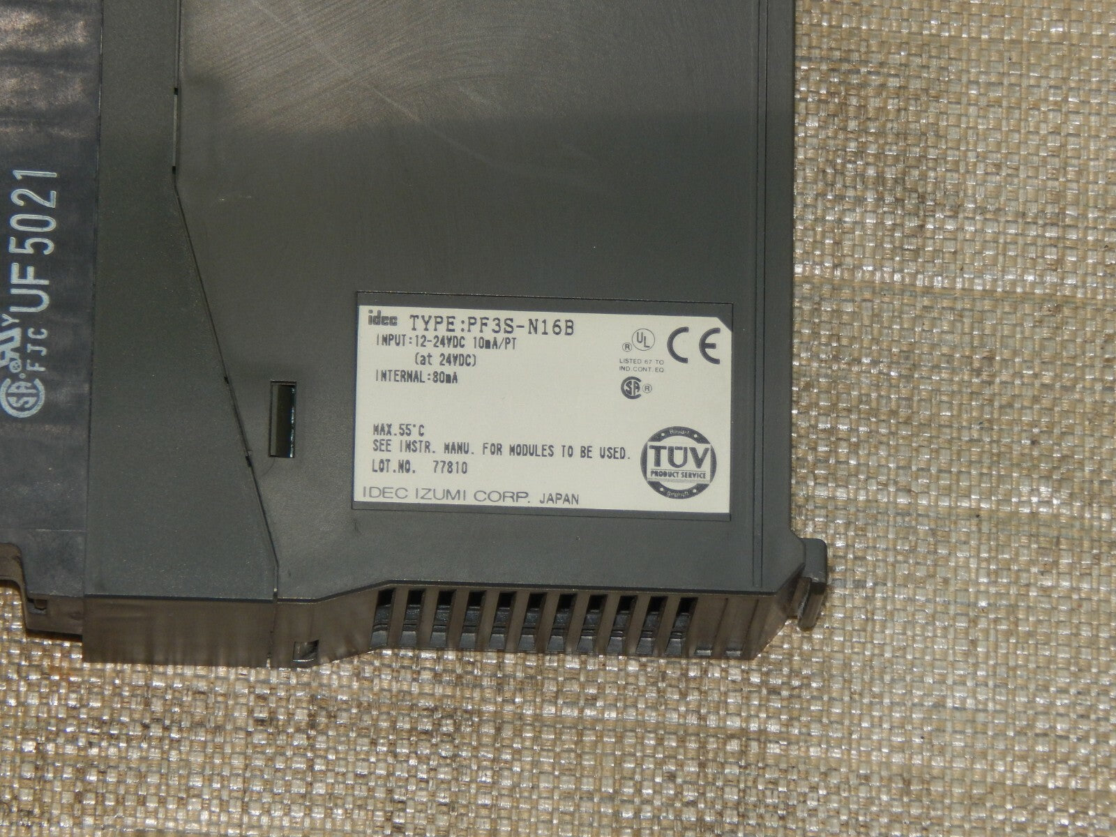  Idec Izumi PF3S-N16B Power Supply used