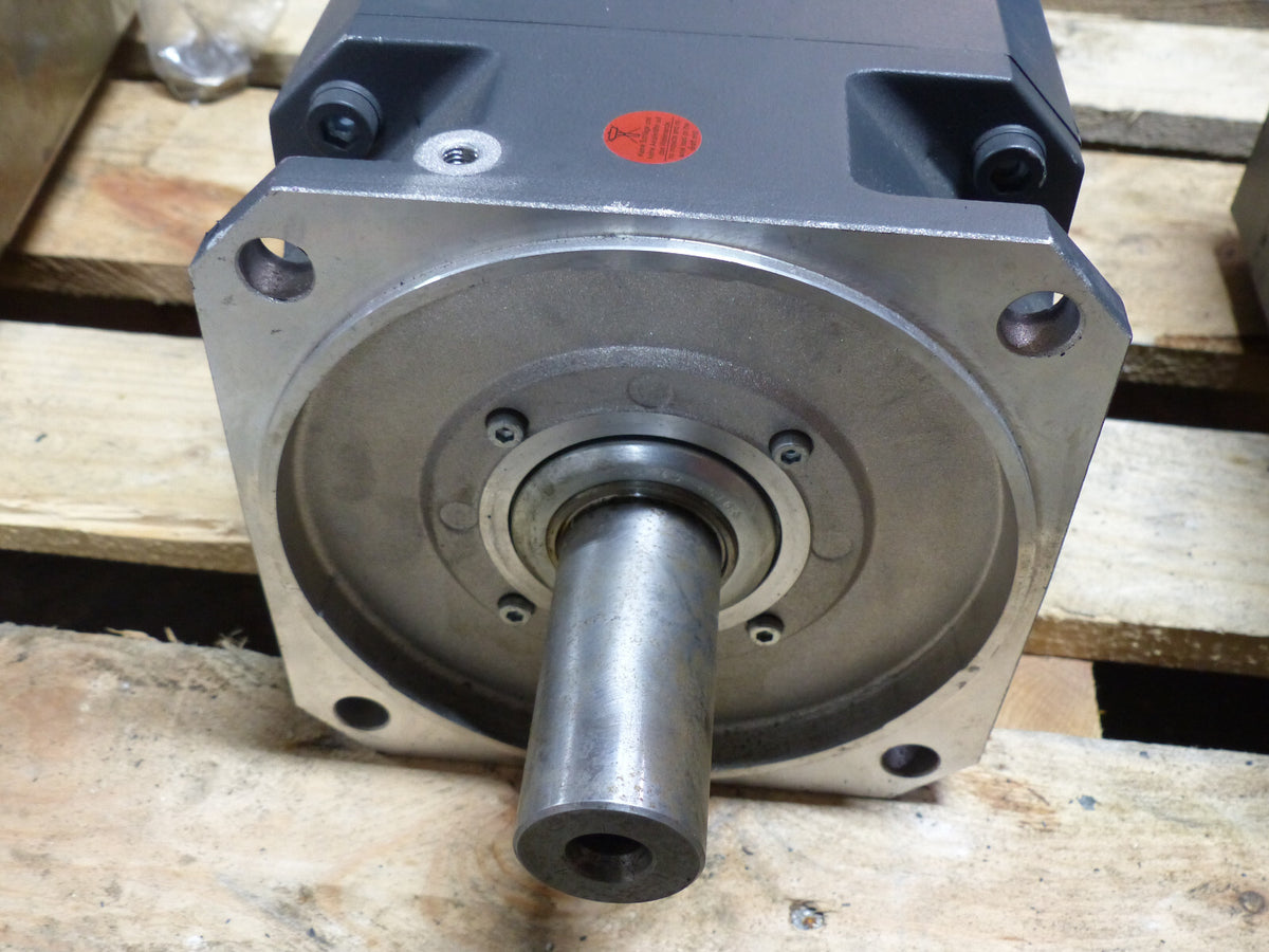 Siemens 3~Motor Typ:1FT6105-1AC71-3EG1 Leicht beschädigt s.Bilder