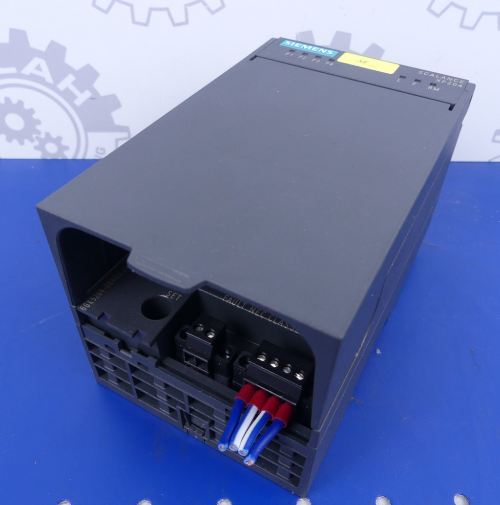 Siemens Scalace XF204 6GK5 204-0BA00-2AF2