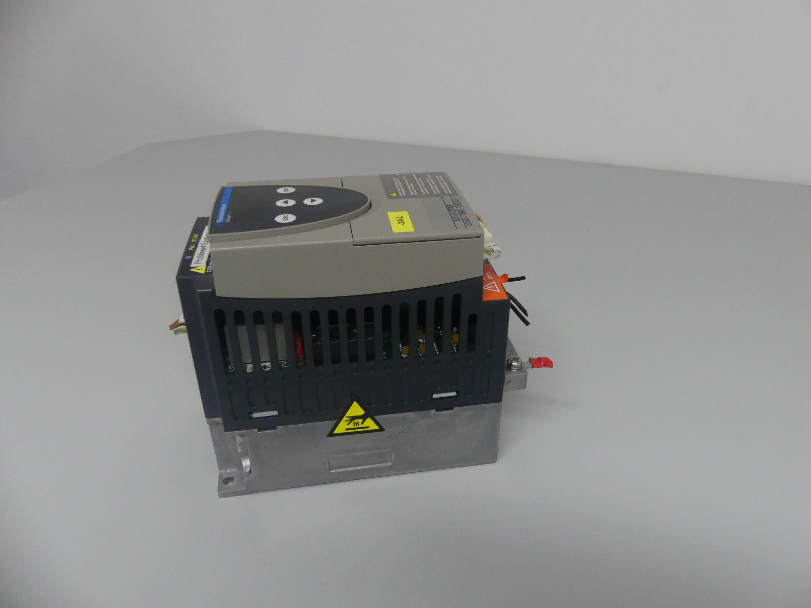 Telemecanique Altivar 11  ATV11HU09M2E Frequenzumrichter 0,37 kW