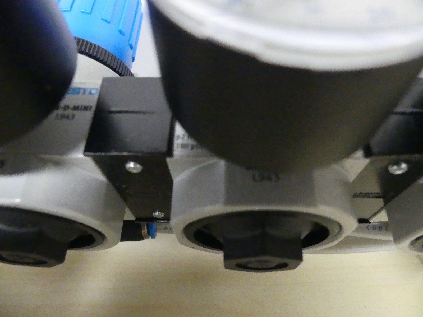 FESTO LFR-D-7-MINI L843 + LRB-D-MINI L943 + LRB-D-MINI L943 + LRB-D-MINI L943