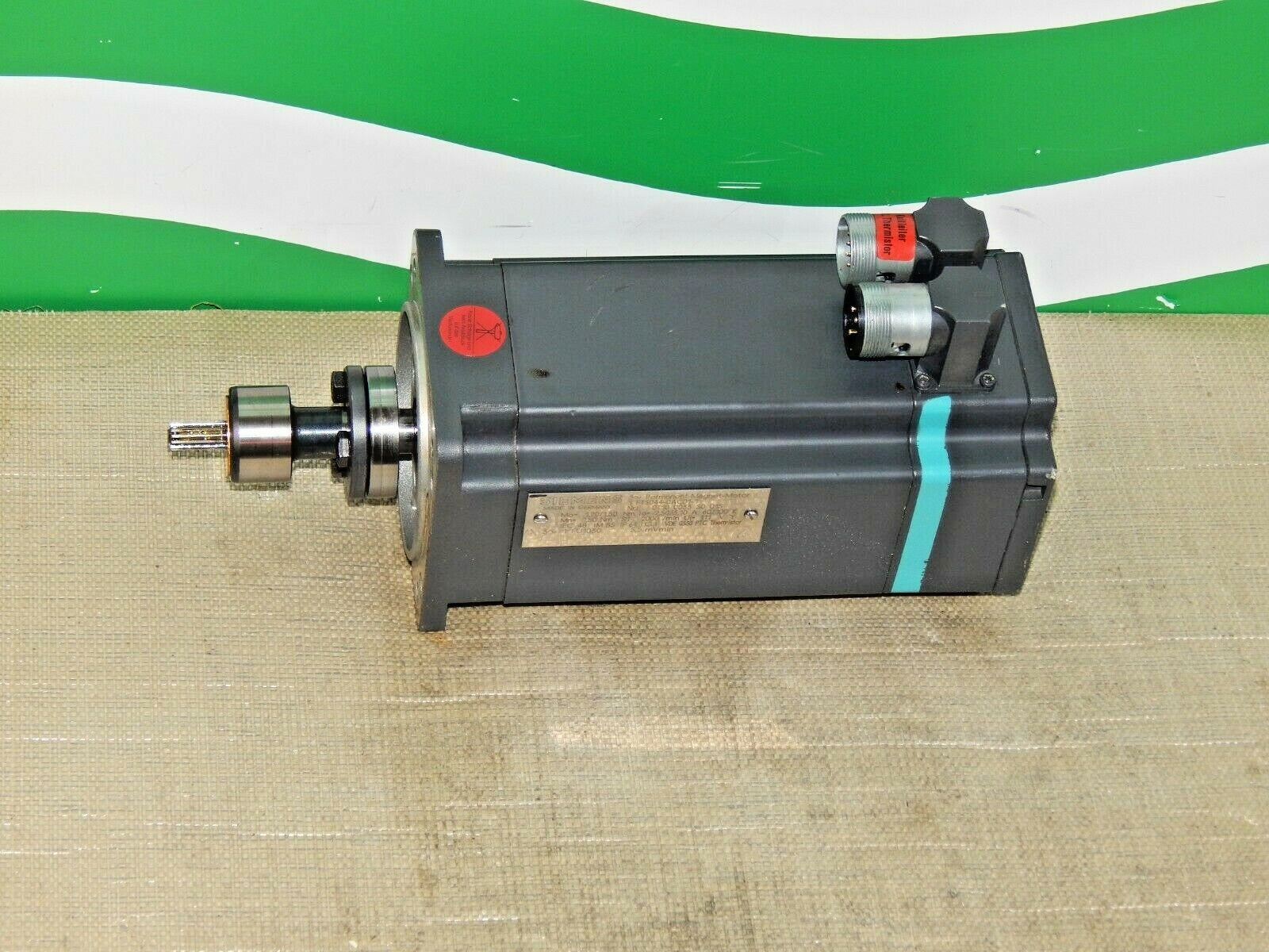  Siemens Permanent Magnet Motor  1FT5044-0AC01-1-Z 