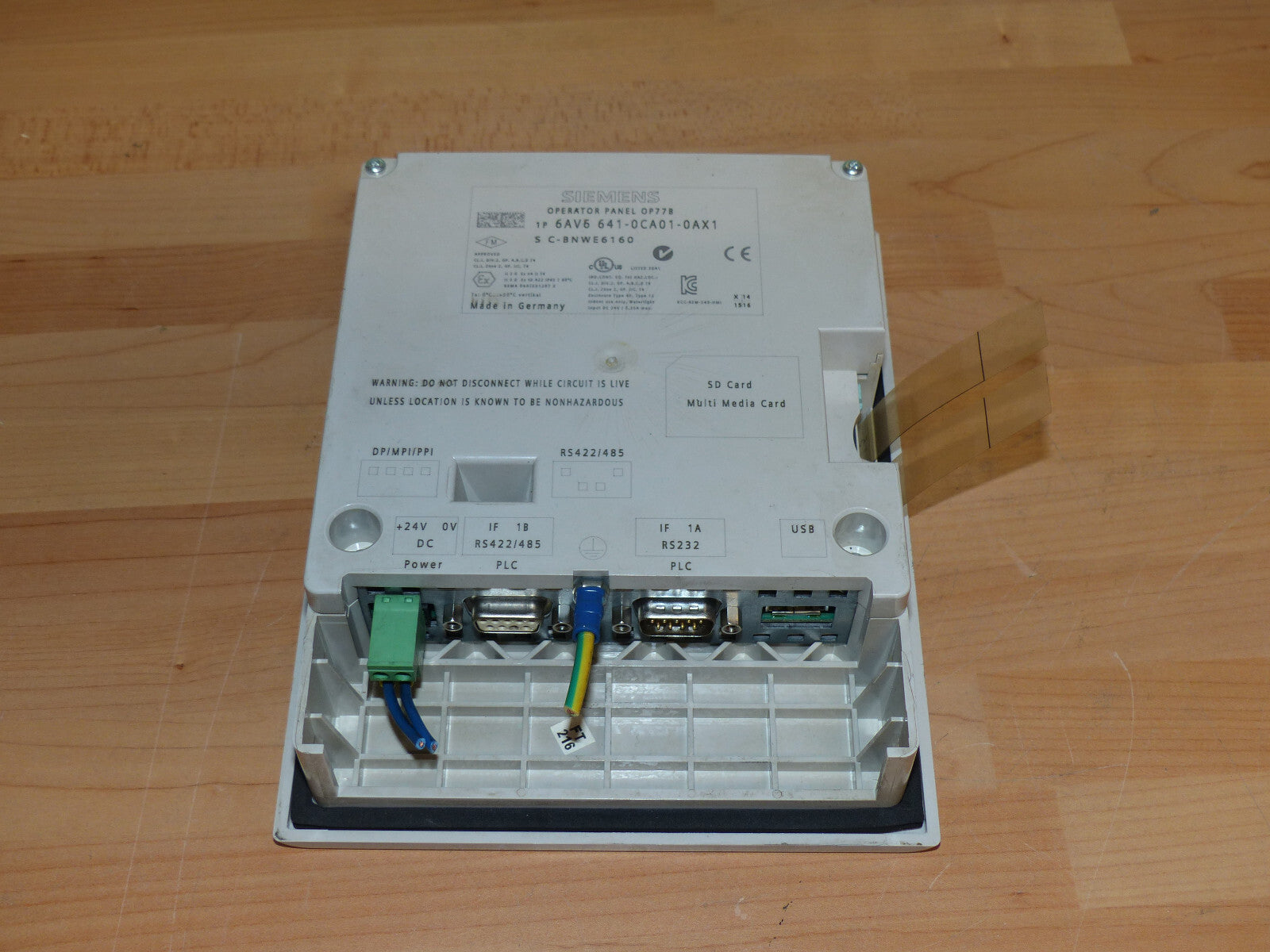 Siemens 6AV6641-0CA01-0AX1 / 6AV6 641-0CA01-0AX1 Operator Panel OP77B E11