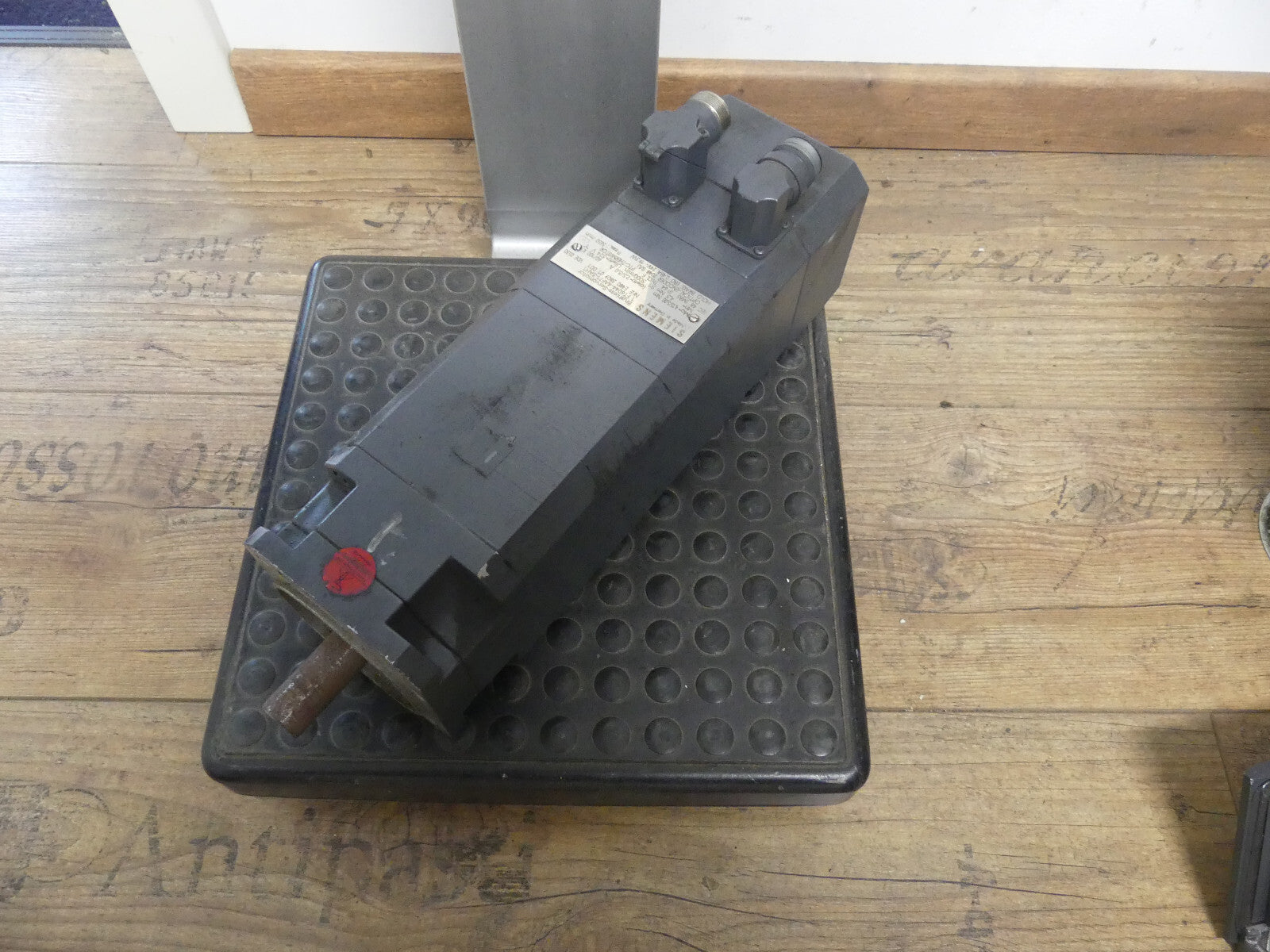 Siemens 1FT6044-4AF71-3AH1