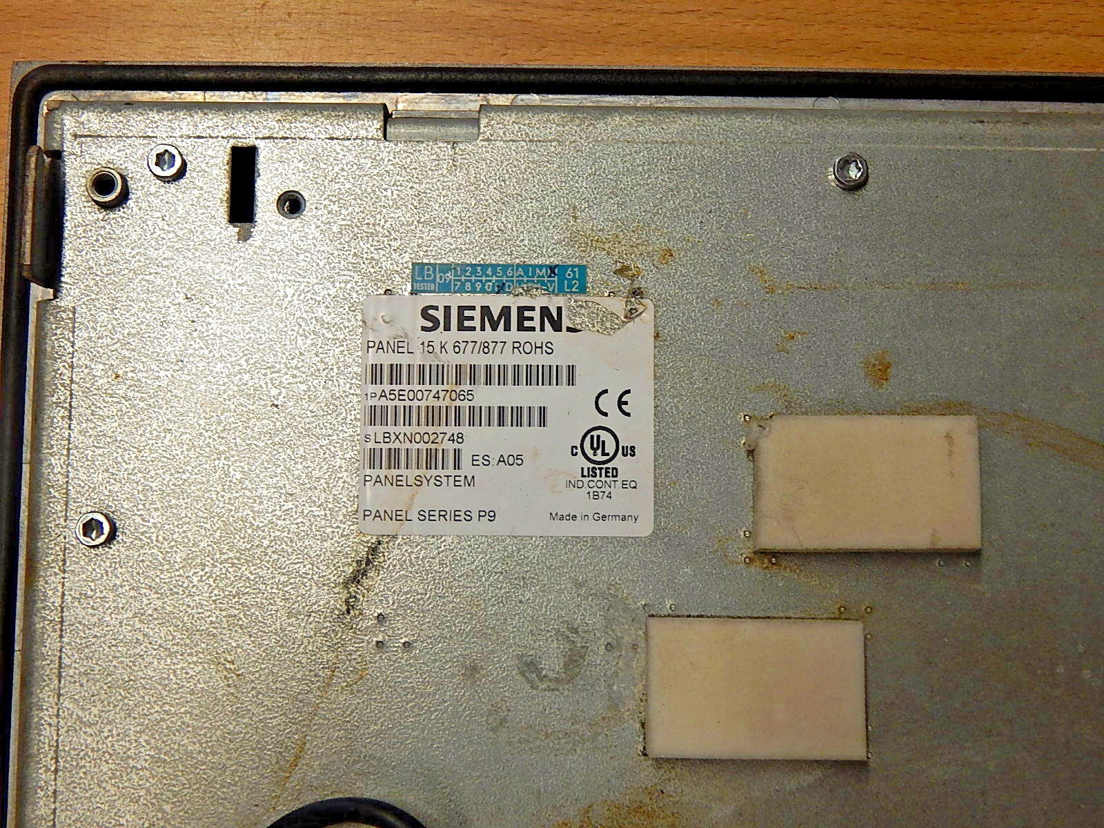 SIEMENS A5E00747065 PANEL 15 K 677/877 ROHS  Used