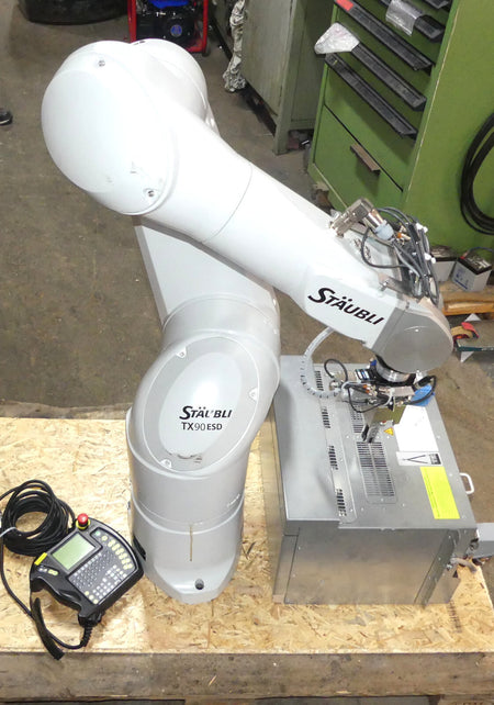 STÄUBLI  TX90L Industrieroboter + Steuerung CS8-TX90 Handbediengerät SP1 B.j2018