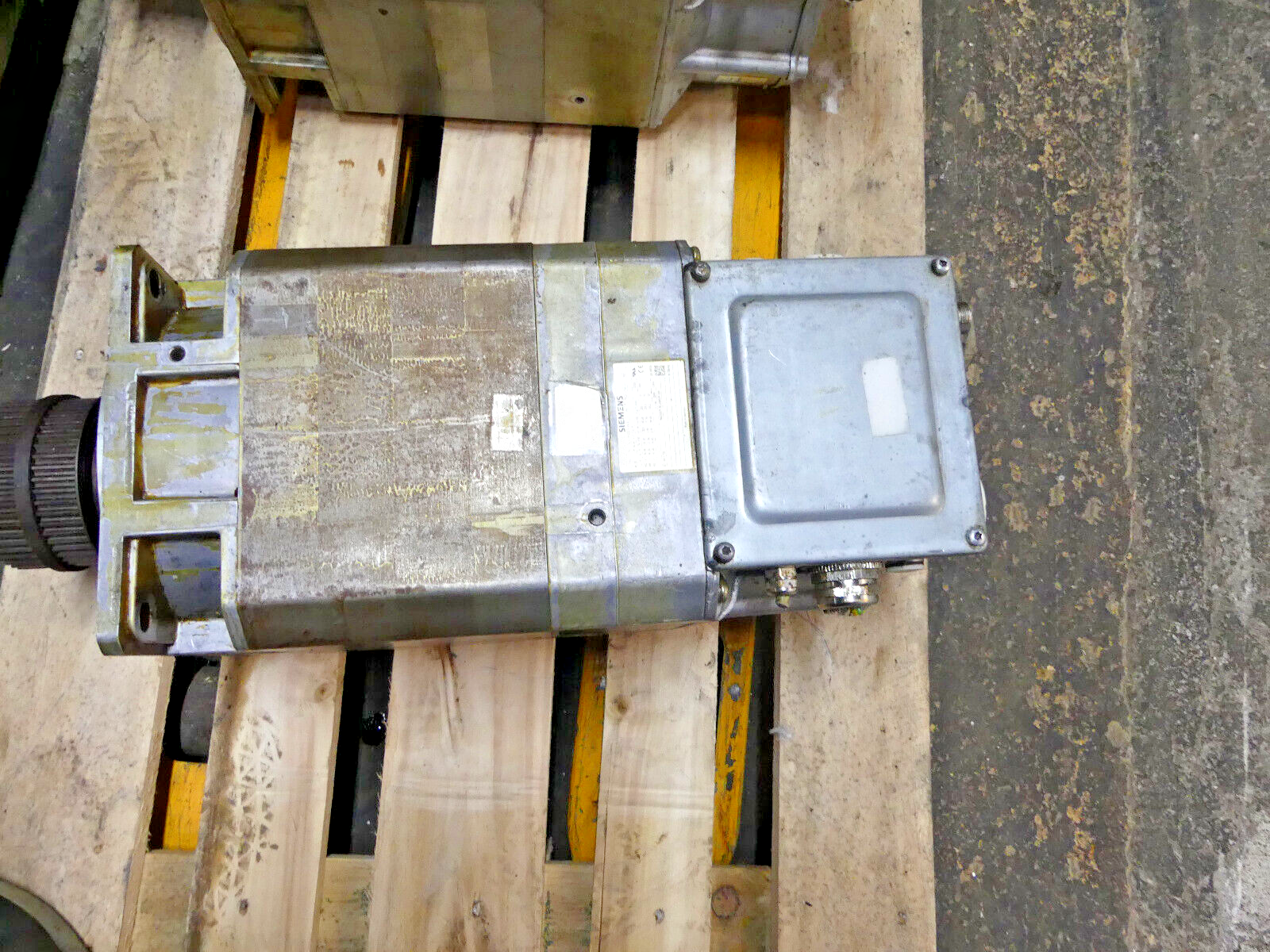 Siemens 1PH7133-2NG00-0BJ0