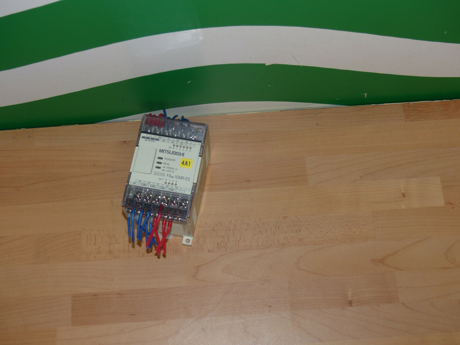 MITSUBISHI MELSEC  CONTROLLER FXos-10MR-ES/UL // FX0S-10MR-ES/UL