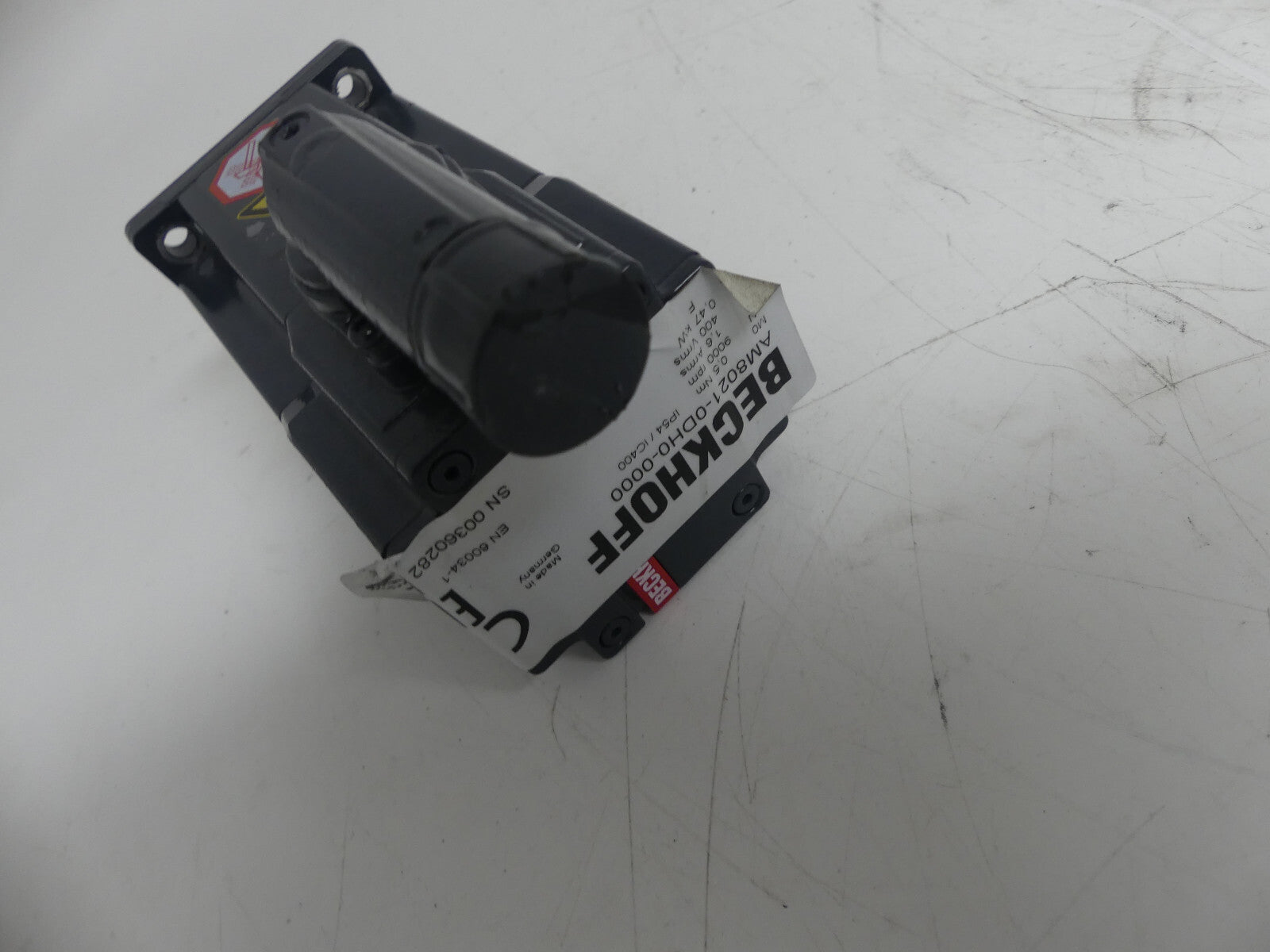 BECKHOFF AM8021-0DH0-0000