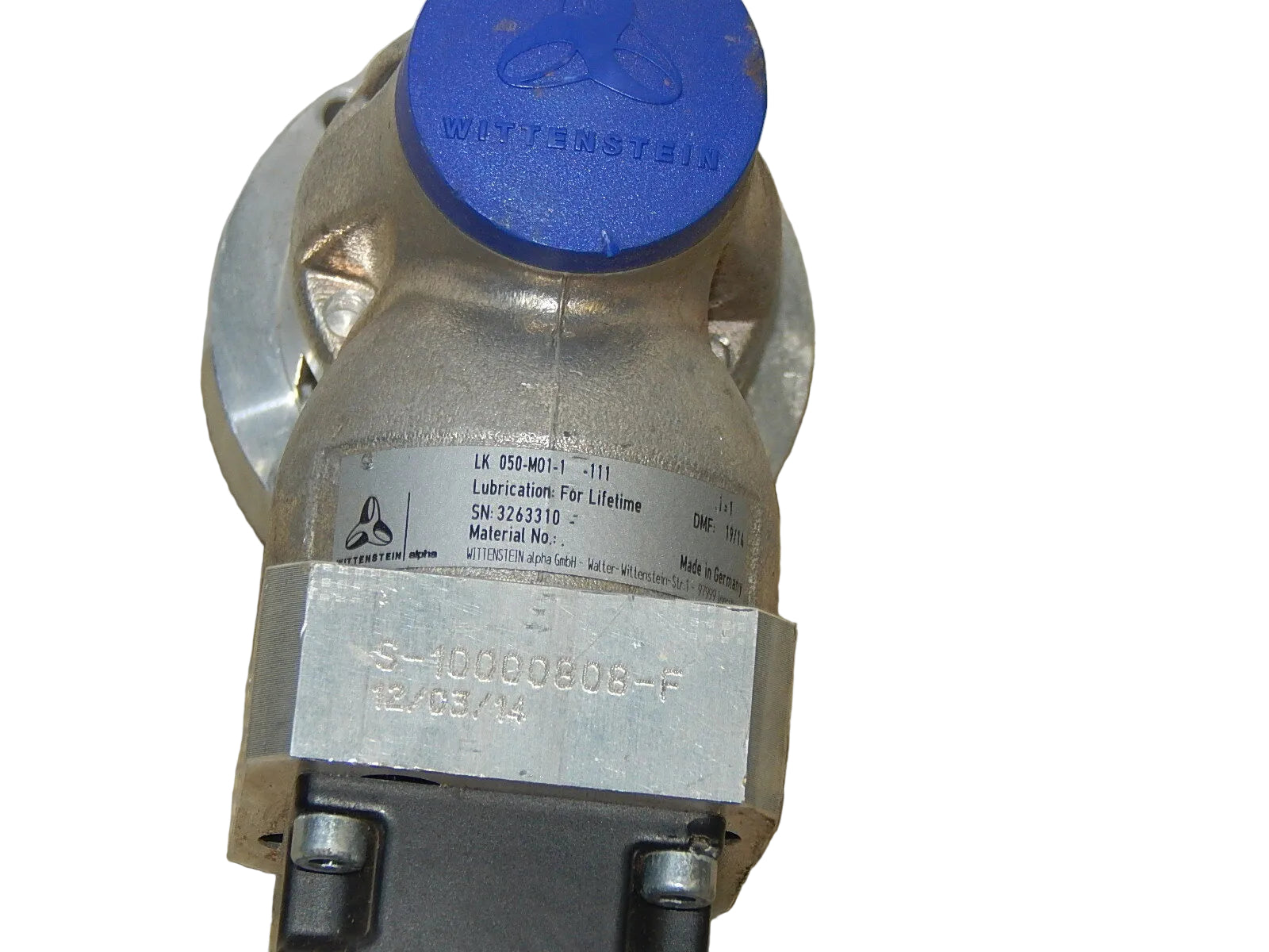  BECKHOFF SERVOMOTOR AM3011-0BB1-C005 8000 1/min+Wittenstein LK 050-M01-1  Used