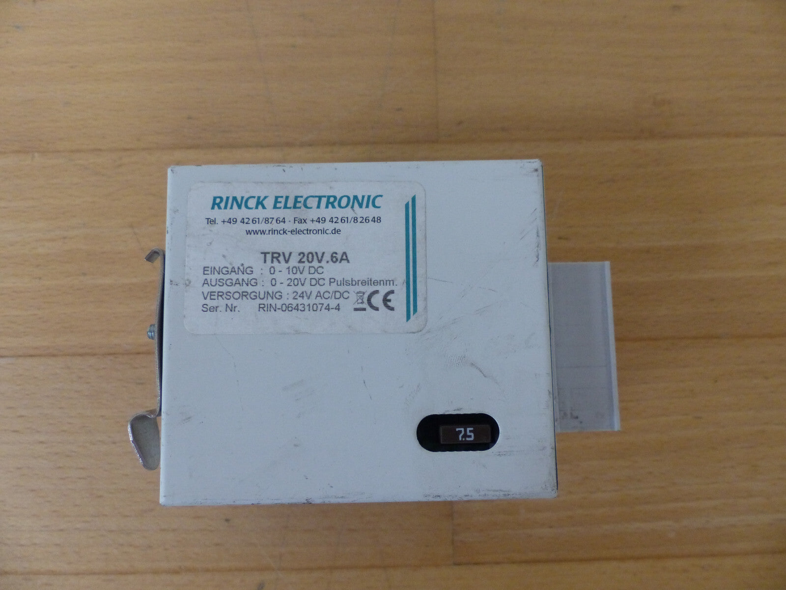RINCK ELECTRONIC TRV 20V.6A
