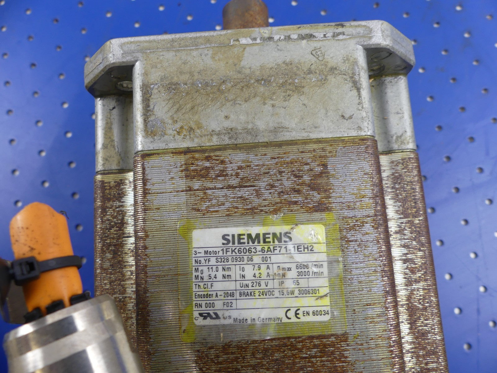 SIEMENS 1FK6063-6AF71-1EH2