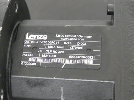 Lenze Servomotor  MCS 06F41-SRSB0-Z0B0-ST5S00N-R0SU mit Getriebe GST03-2S s.B