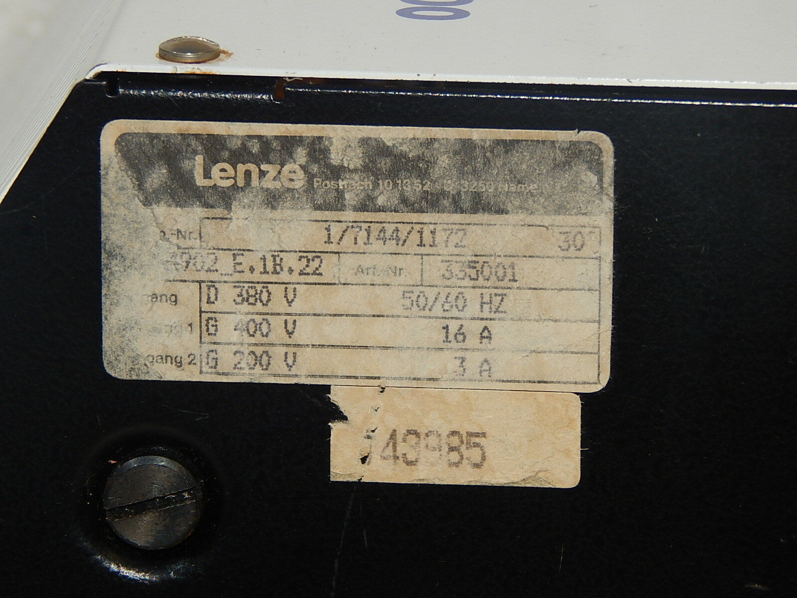  Lenze 4900 Stromrichter Typ: 4902_ E .1B.22
