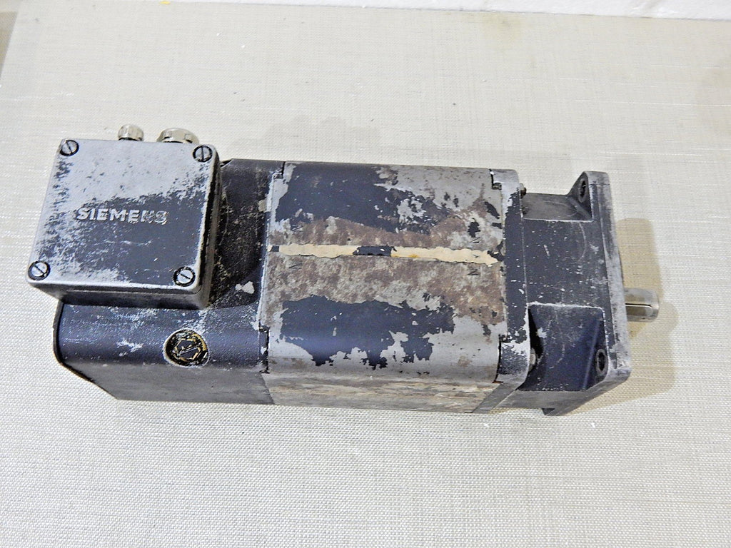 SIEMENS PERMANENT-MAGNET-MOTOR   1HU3074 -0AC01 -0ZZ9 -Z Used