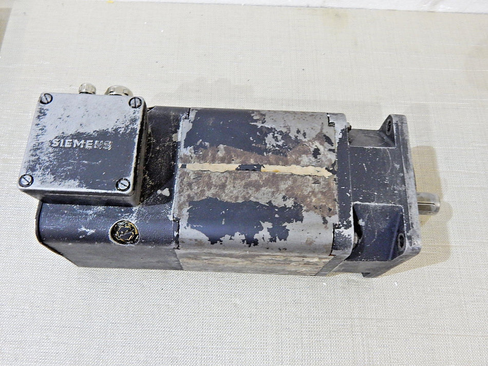 SIEMENS PERMANENT-MAGNET-MOTOR   1HU3074 -0AC01 -0ZZ9 -Z Used